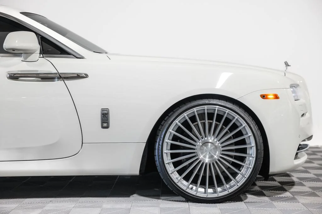 Used 2014 White Rolls-Royce Base image 4