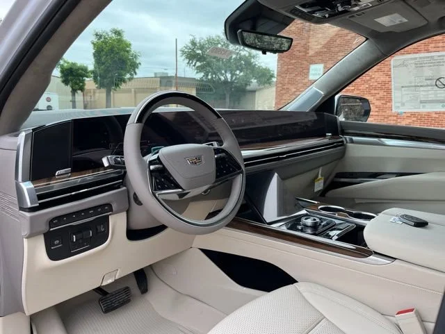 2026 Cadillac Escalade ESV Platinum Sport - Photo 15