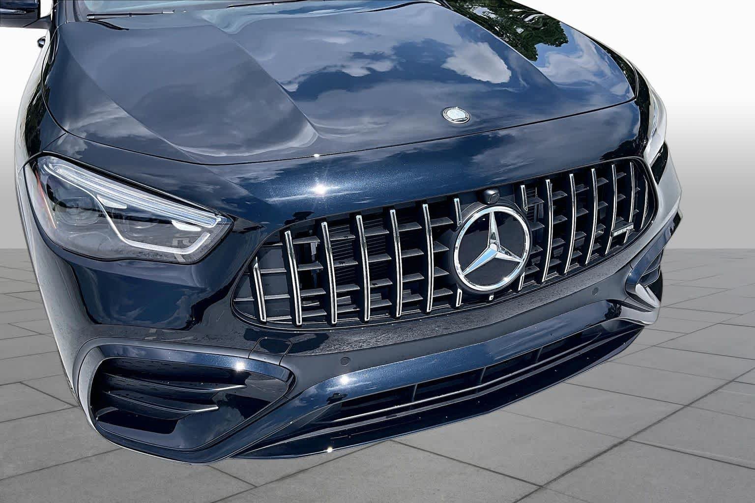 Used 2026 Cosmos Black Metallic Mercedes-Benz AMG® GLA 35 image 29