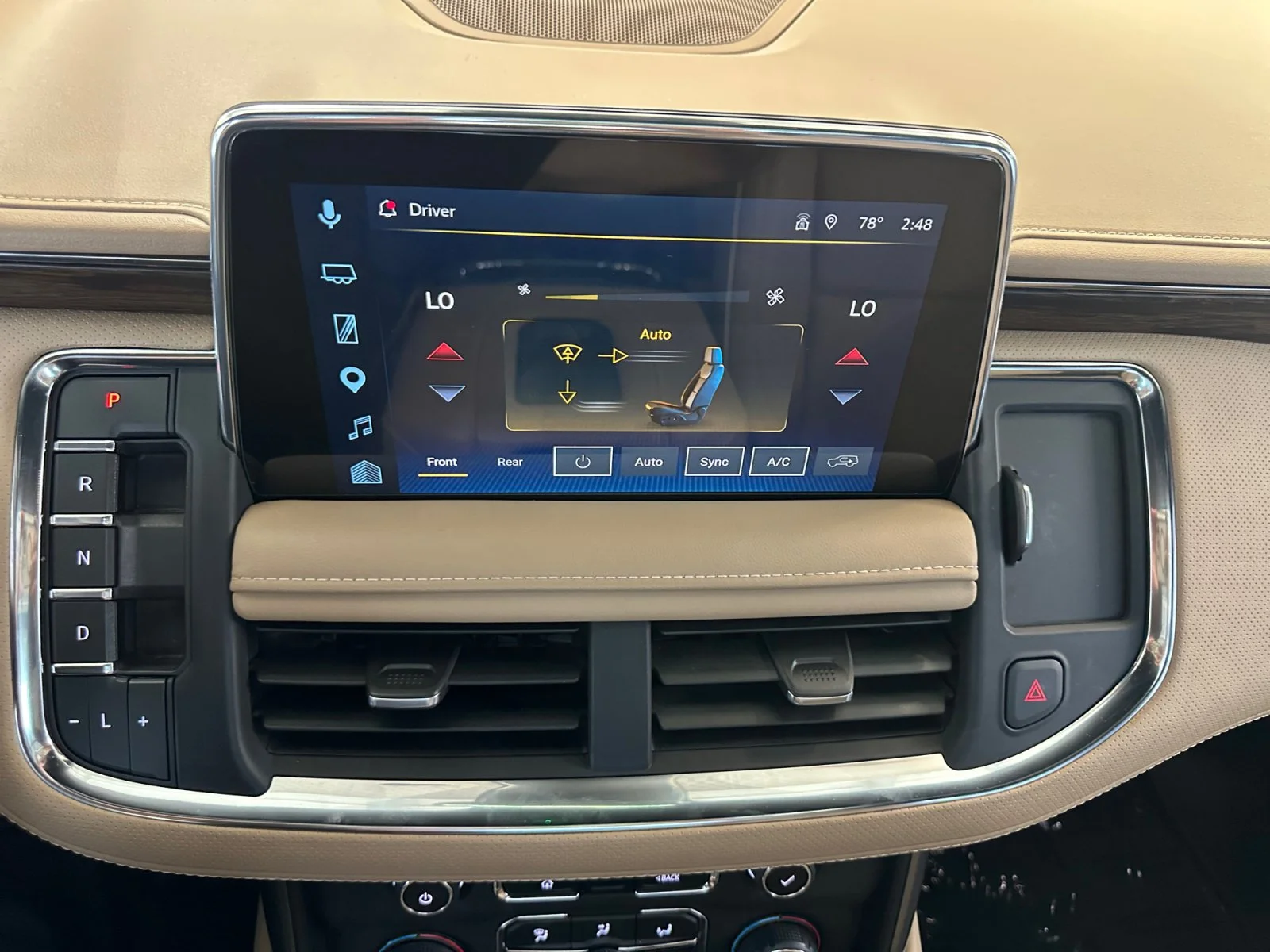 Used 2023 Iridescent Pearl Tricoat Chevrolet Premier image 18
