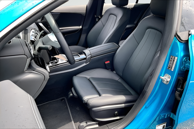 Used 2025 Blue Mercedes-Benz CLA 250 image 17