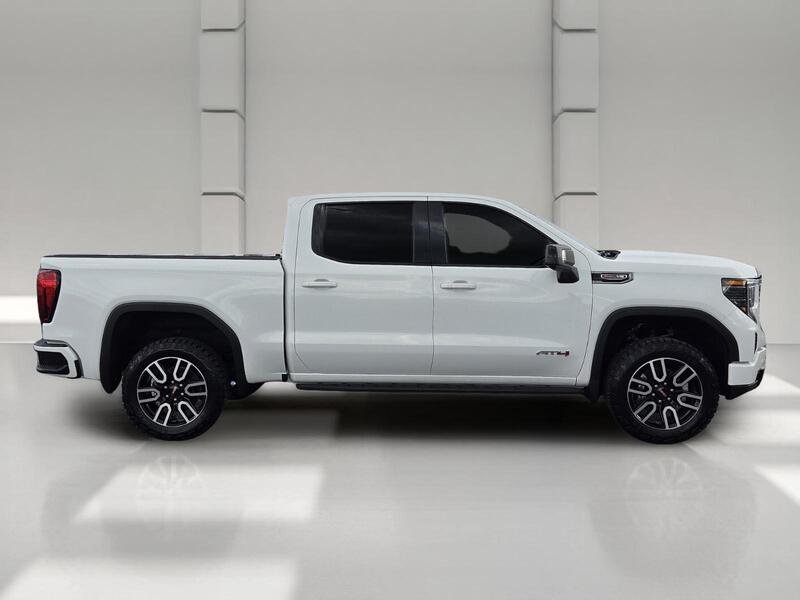 Used 2026 Summit White GMC 4WD CREW CAB 147" AT4 image 6