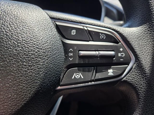 Used 2021 Gray Hyundai SEL image 27