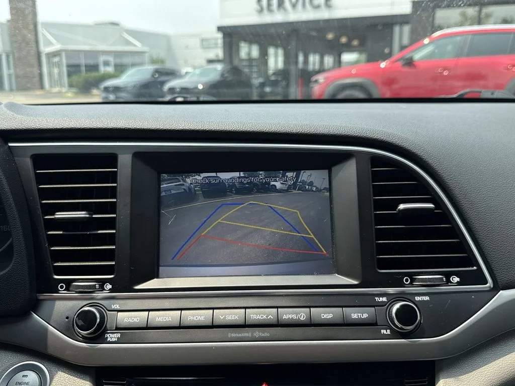 Used 2017 Gray Hyundai SE image 17