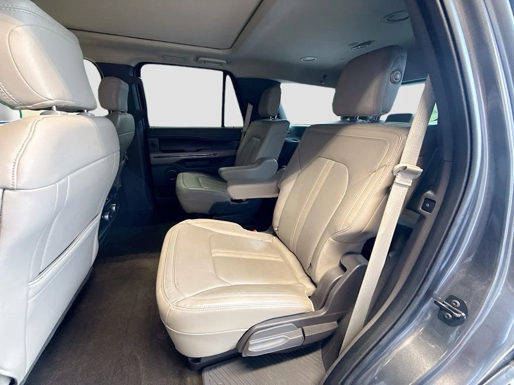 Used 2019 Gray Ford Limited image 25