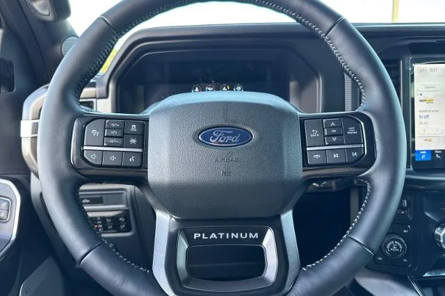 New 2026 Star White Metallic Tri-Coat Ford Platinum® image 42