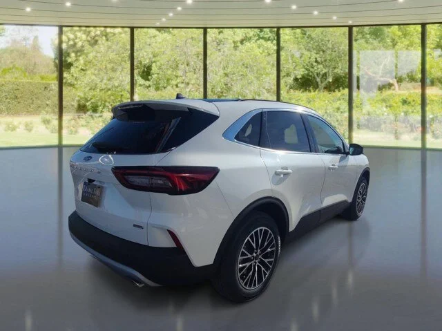2025 Ford Escape Plug-in hybrid PHEV - Photo 29