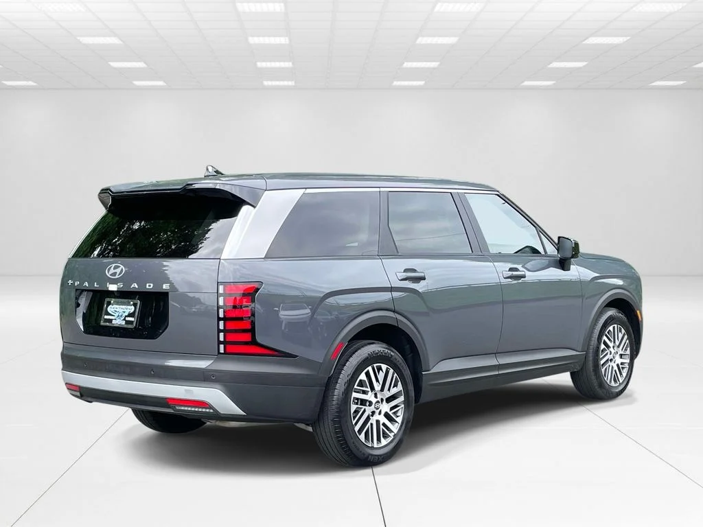New 2026 Gray Hyundai SE image 6