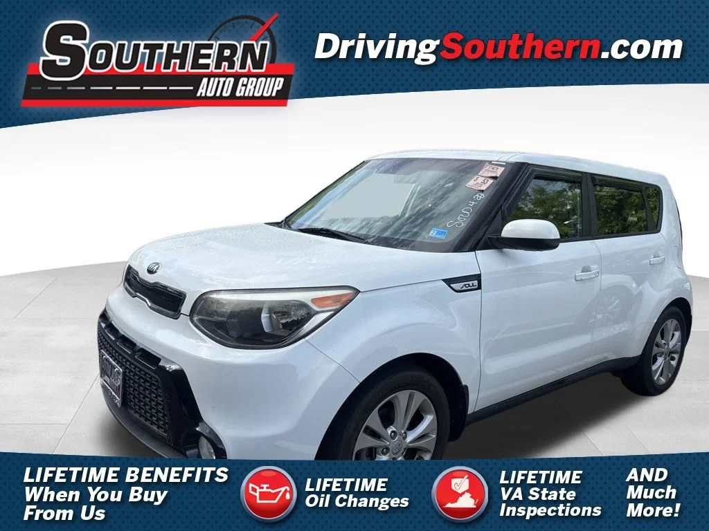 Used 2016 White Kia Plus image 1