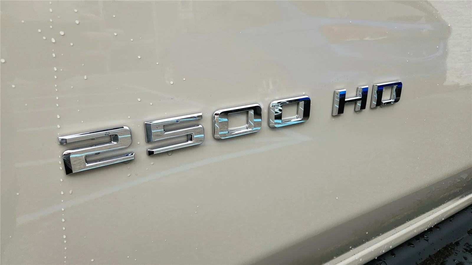 2026 Chevrolet Silverado 2500 HD ZR2 - Photo 6