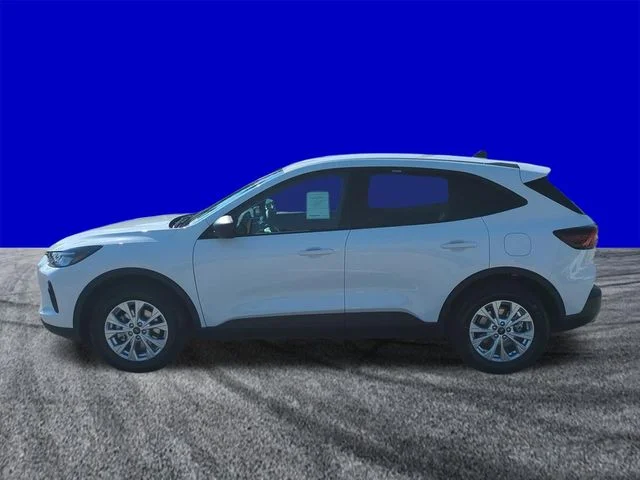New 2026 Oxford White Ford Active® image 7