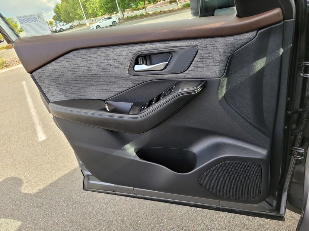Used 2023 Gray Nissan SV image 23