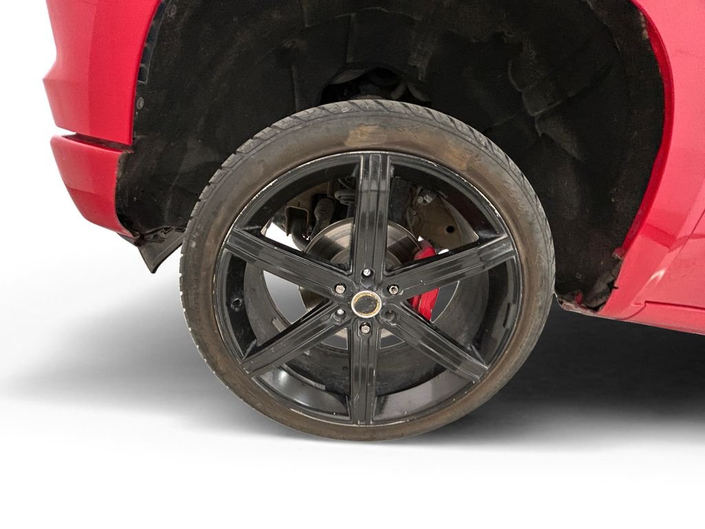 Used 2023 Red Chevrolet RST image 27