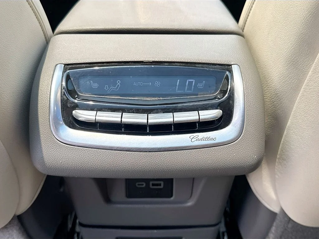 Used 2024 White Cadillac Premium Luxury image 28