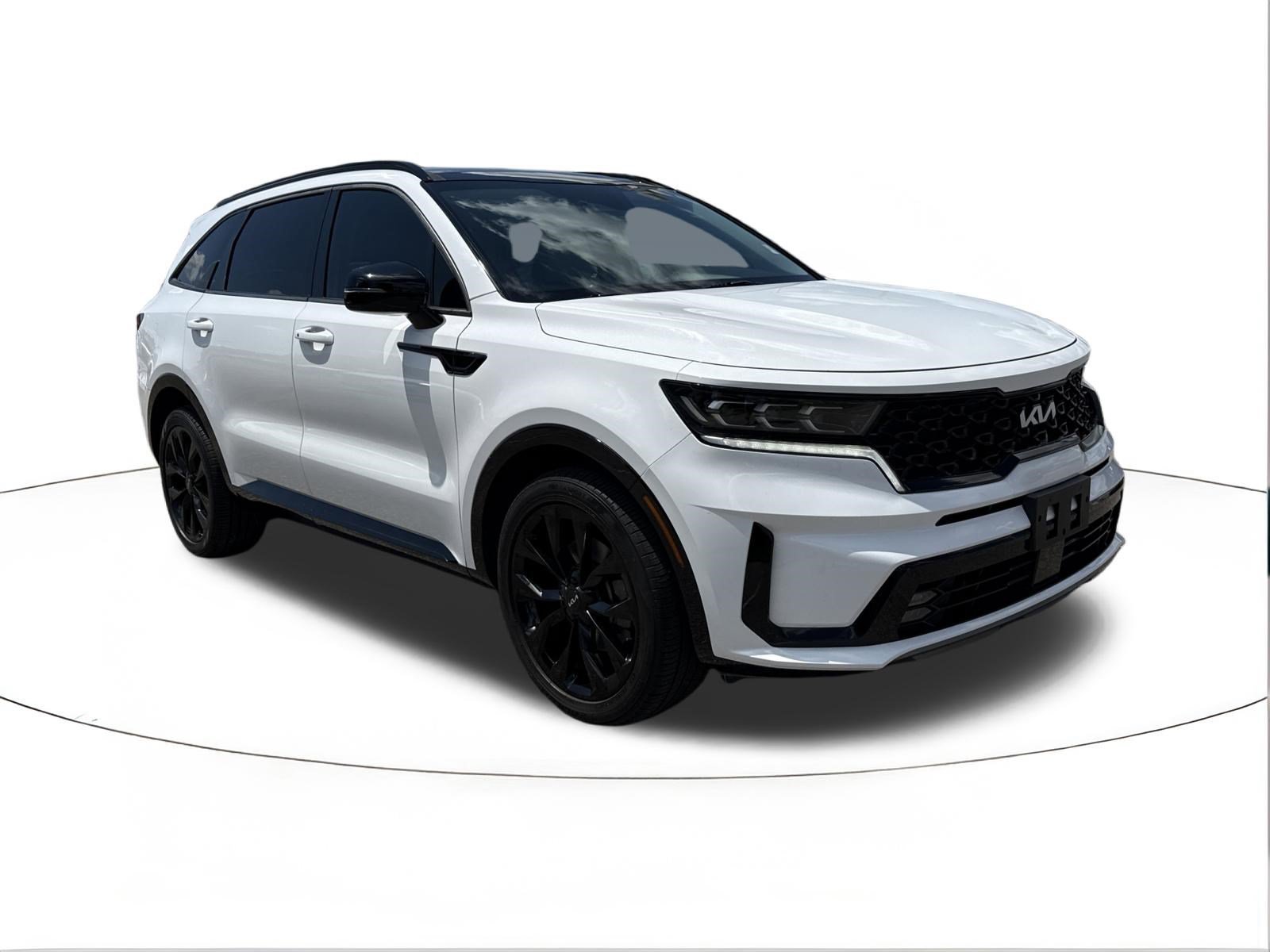 Used 2022 Glacial White Pearl Kia SX image 1