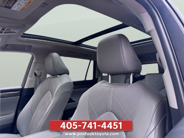 Used 2024 Gray Toyota Platinum image 14