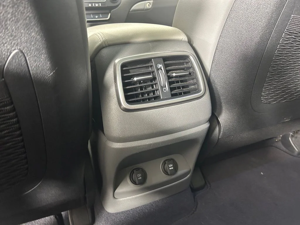 Used 2020 White Kia SX image 12