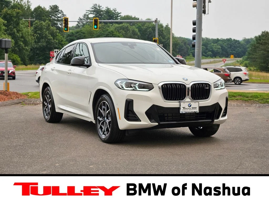 Used 2025 Alpine White BMW M40i image 1