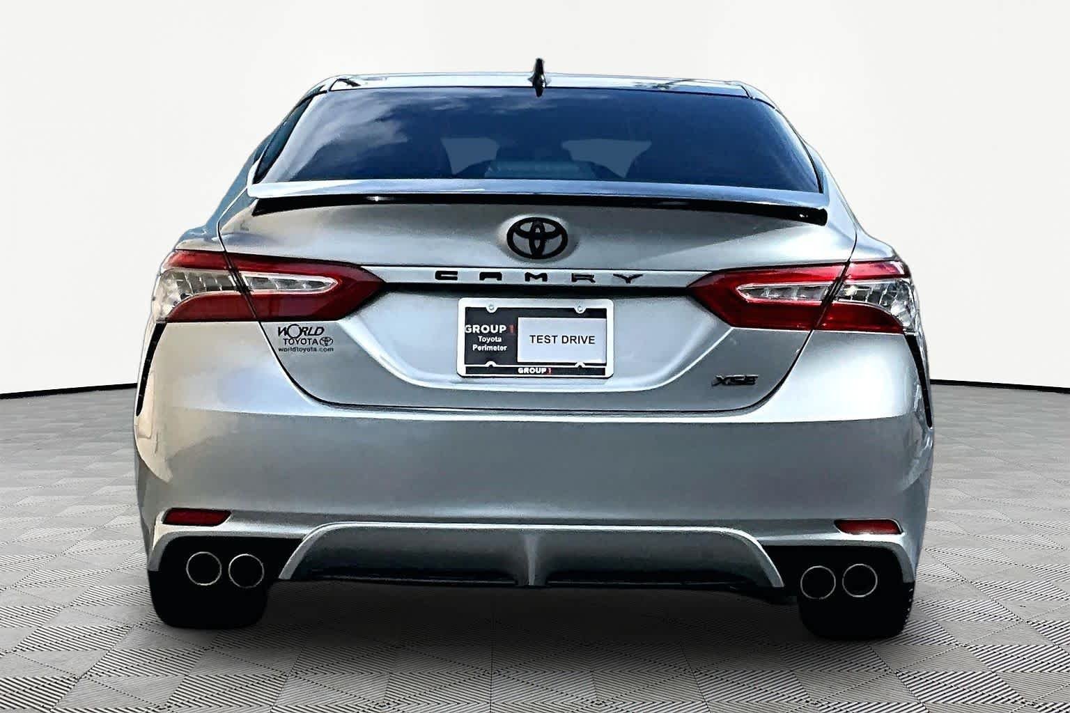Used 2019 Celestial Silver/Midnight Black Metallic Toyota XSE image 5