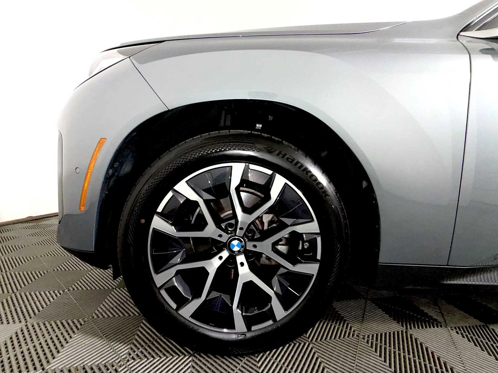 2026 BMW X3 30 - Photo 8