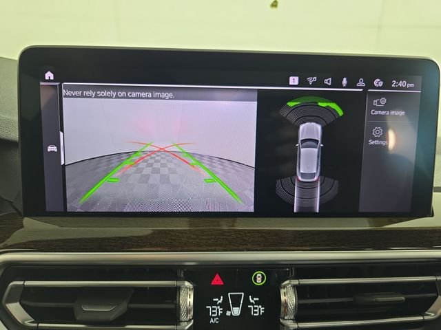 Used 2022 White BMW xDrive30i image 14