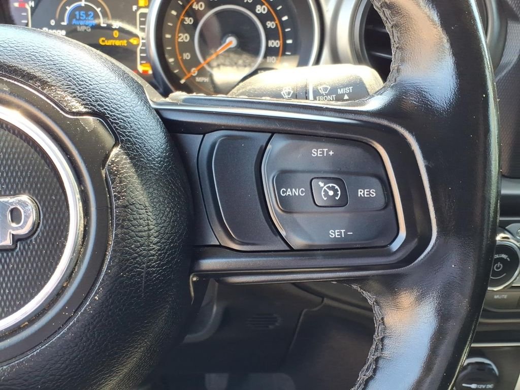 Used 2021 Crystal Metallic Jeep Sport image 20