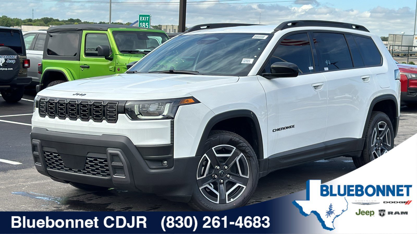 2026 Jeep Cherokee Laredo HEV 4X4's photo