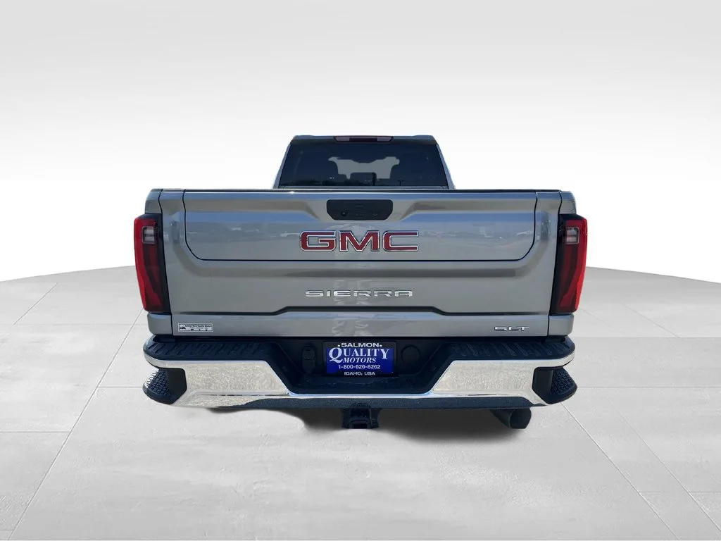 Used 2024 Sterling Metallic GMC SLT image 6