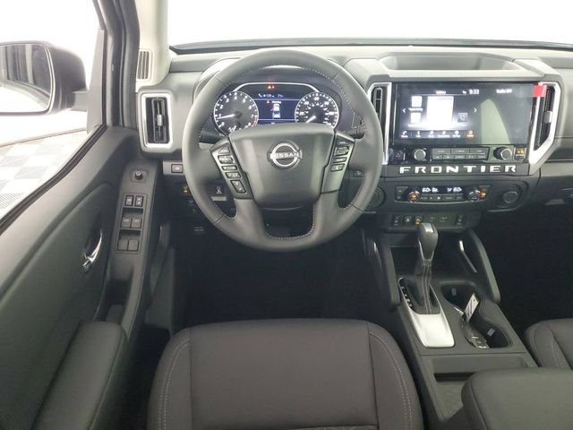 New 2026 Glacier White Nissan Crew Cab SV image 15