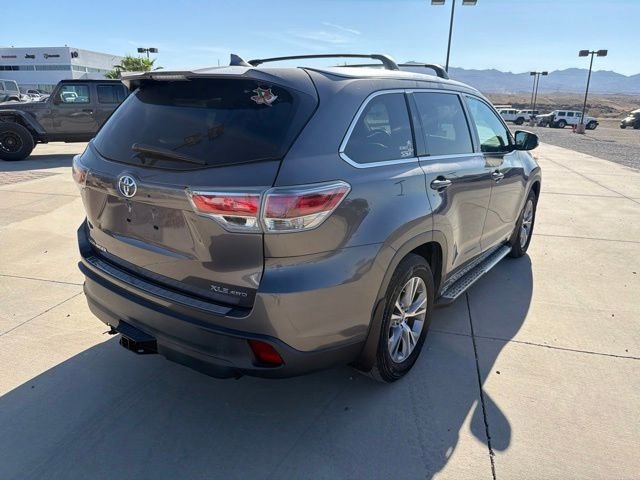 Used 2014 Gray Toyota XLE V6 image 3
