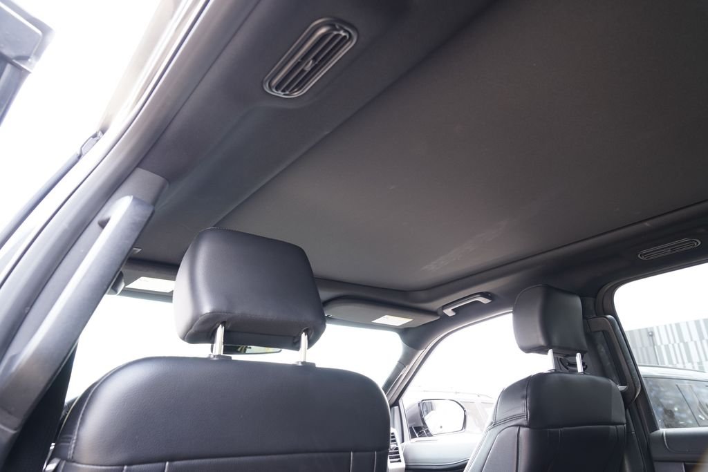 Used 2019 Magnetic Ford XLT image 28