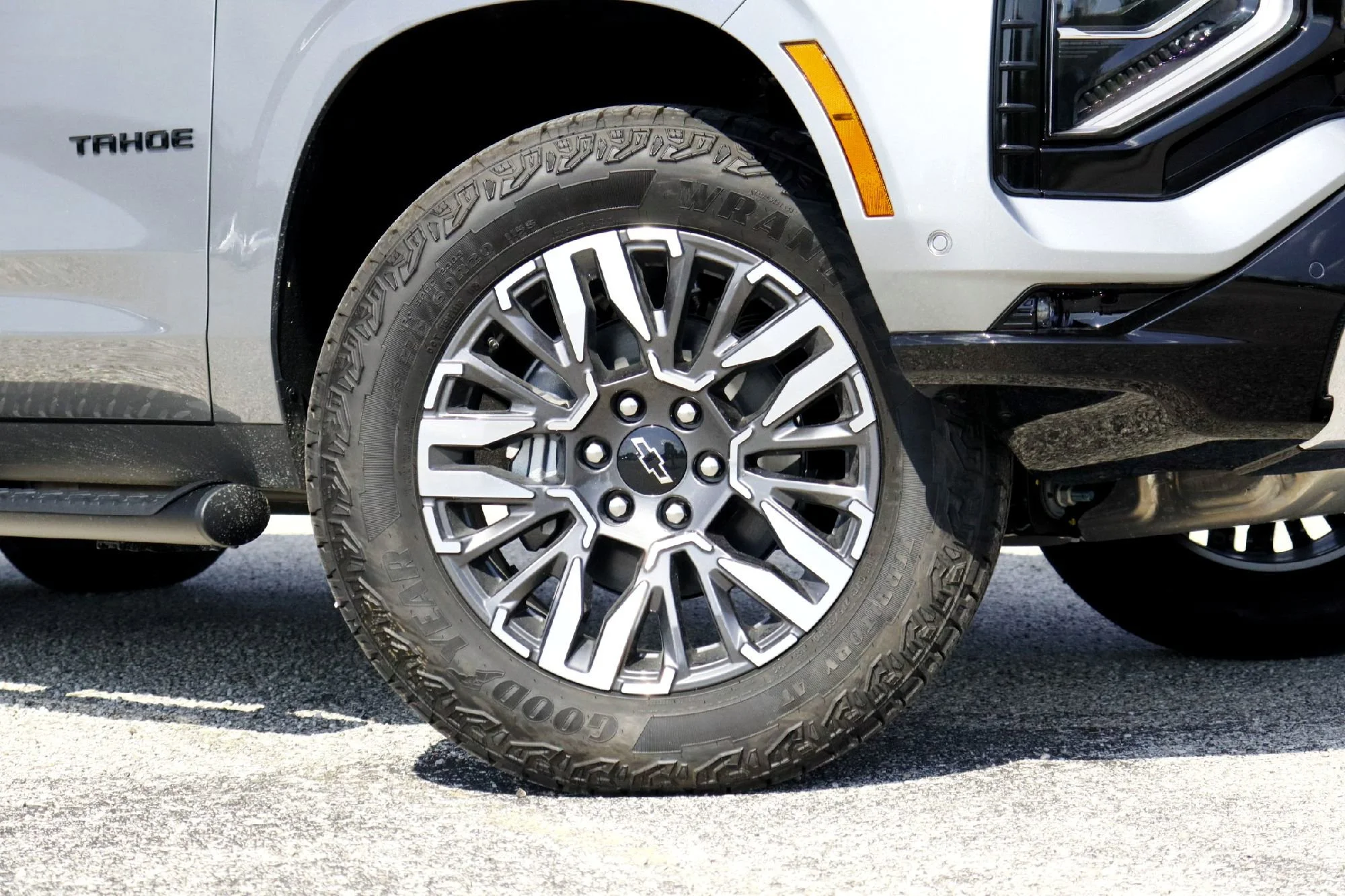 New 2026 Gray Chevrolet Z71 image 3