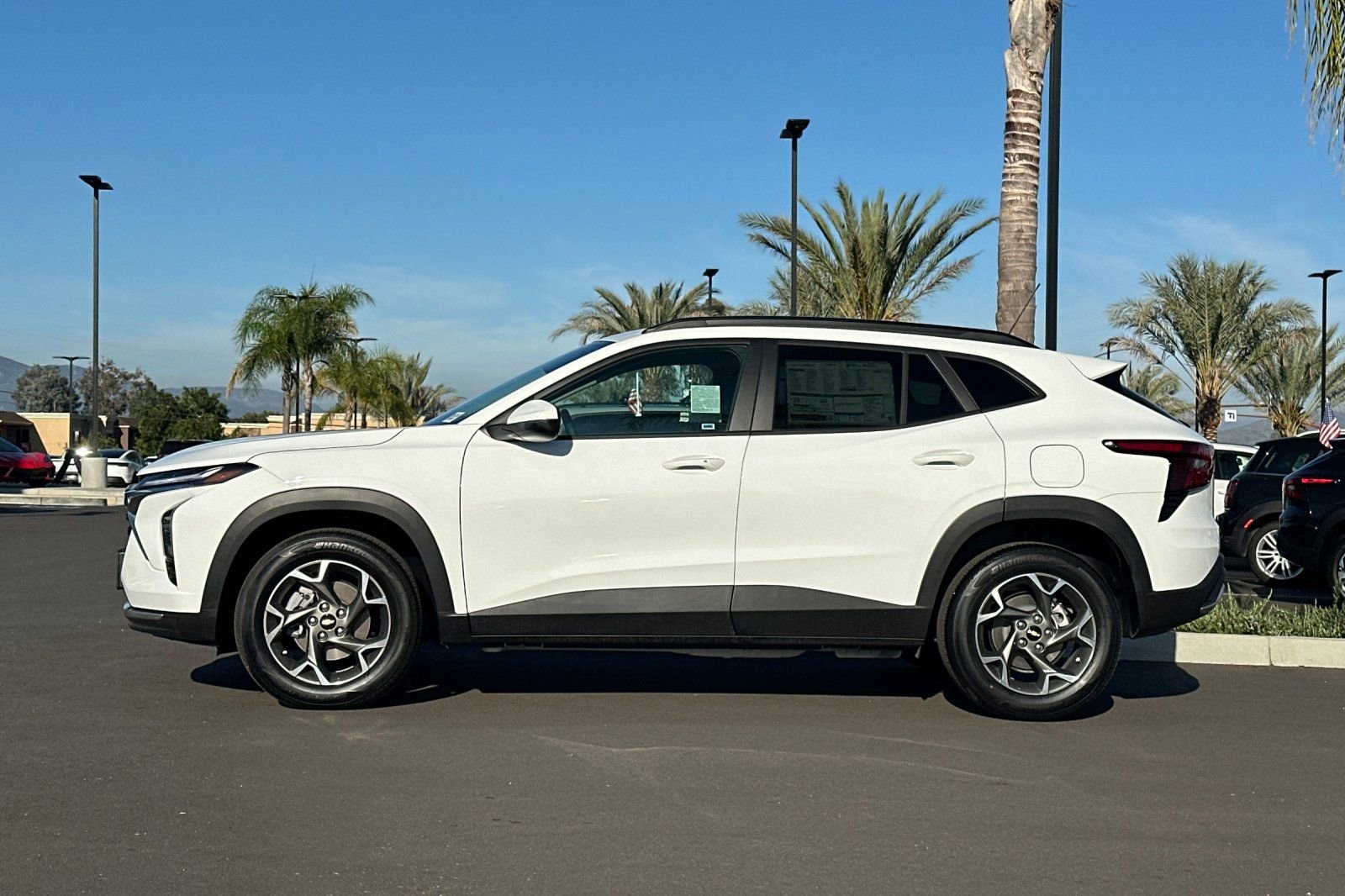 2026 Chevrolet Trax LT - Photo 7