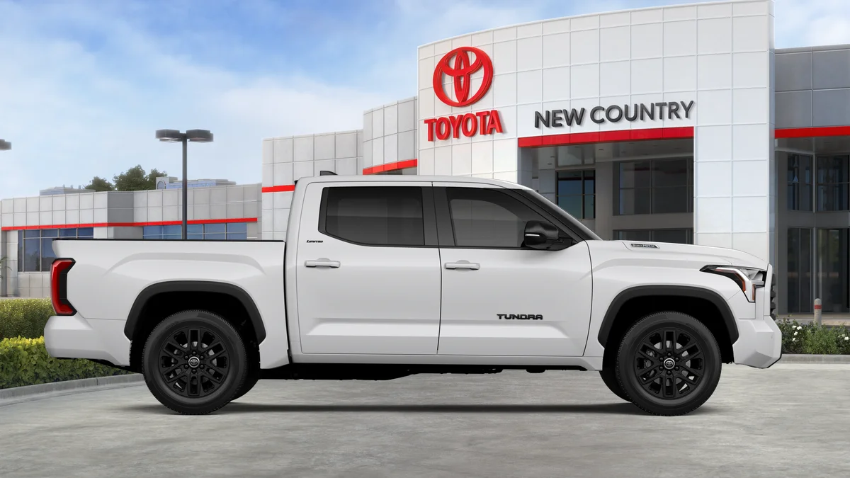 2026 Toyota Tundra Limited - Photo 12