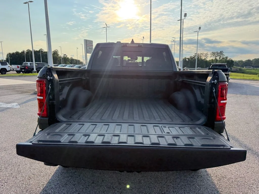 2026 RAM 1500 RHO - Photo 18