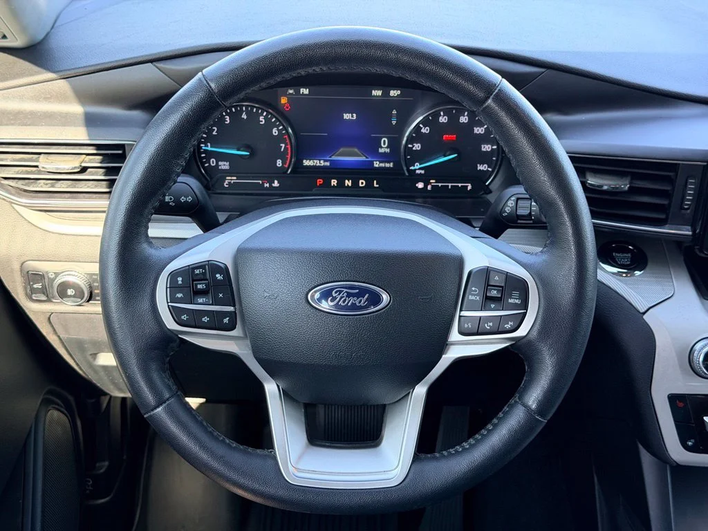Used 2023 White Ford XLT image 18