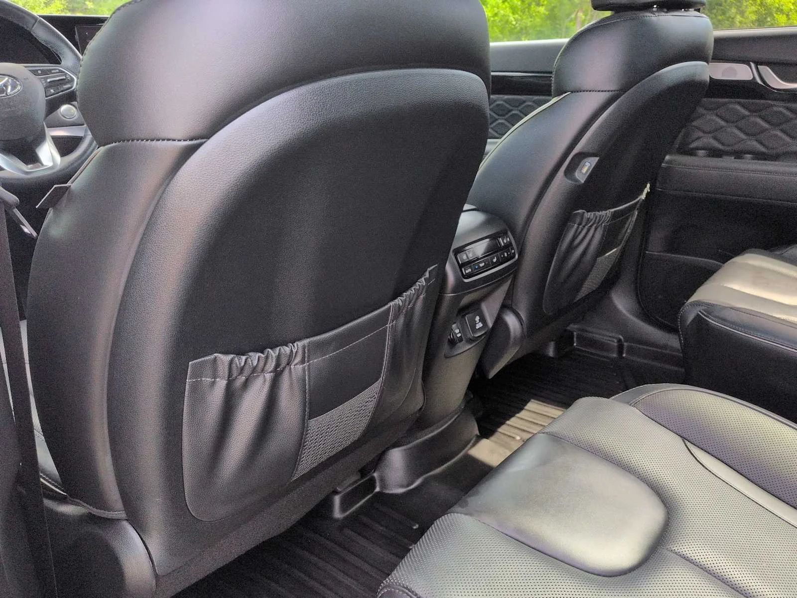 Used 2022 White Hyundai Calligraphy image 19