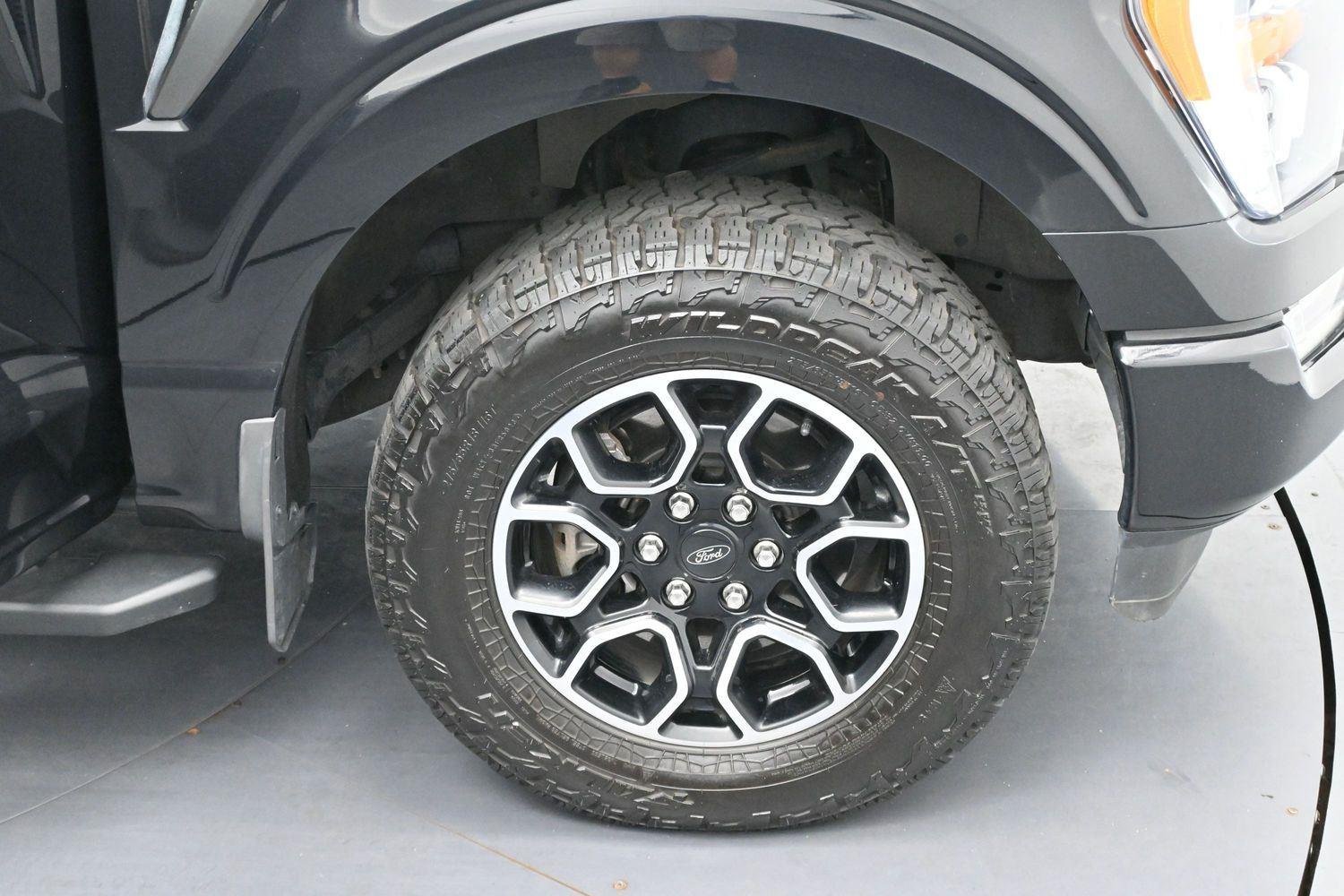 Used 2022 Agate Black Ford XLT image 37