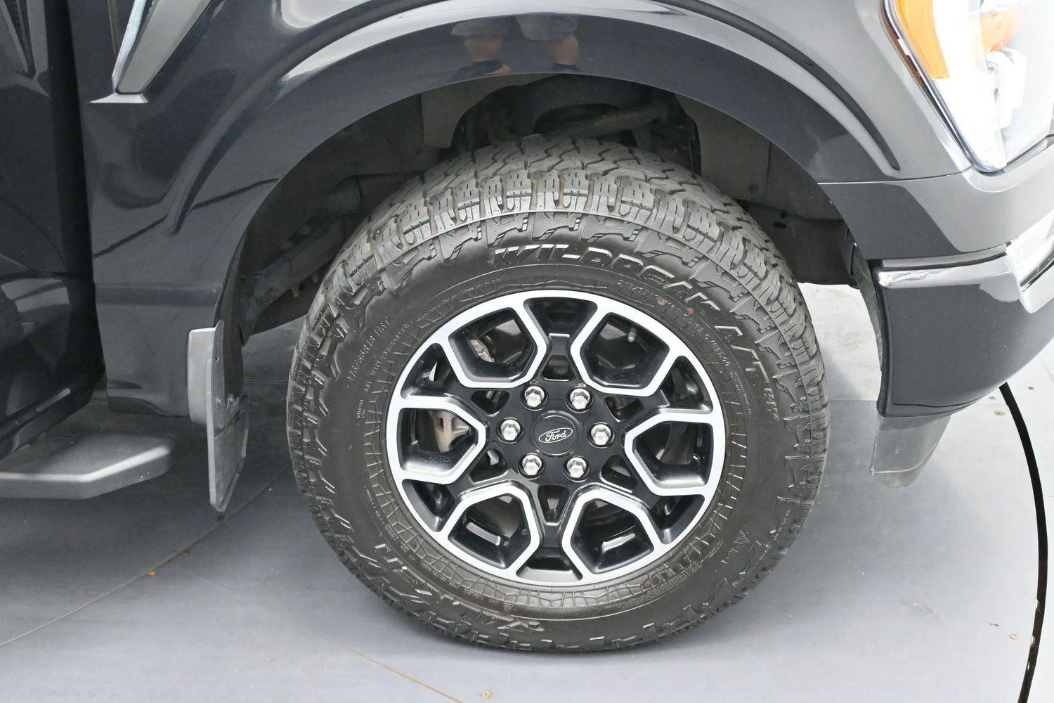 Used 2022 Agate Black Ford XLT image 37