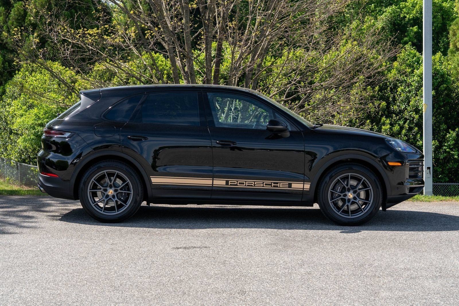 Used 2024 Black Porsche Base image 9