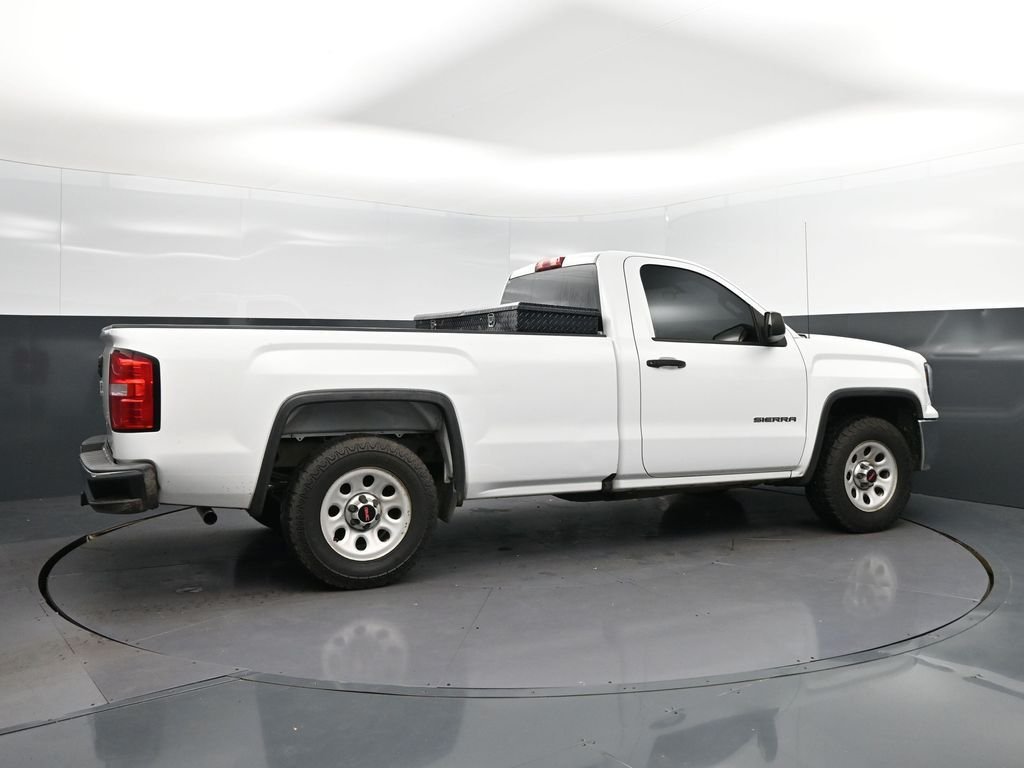 Used 2016 White GMC Base image 8