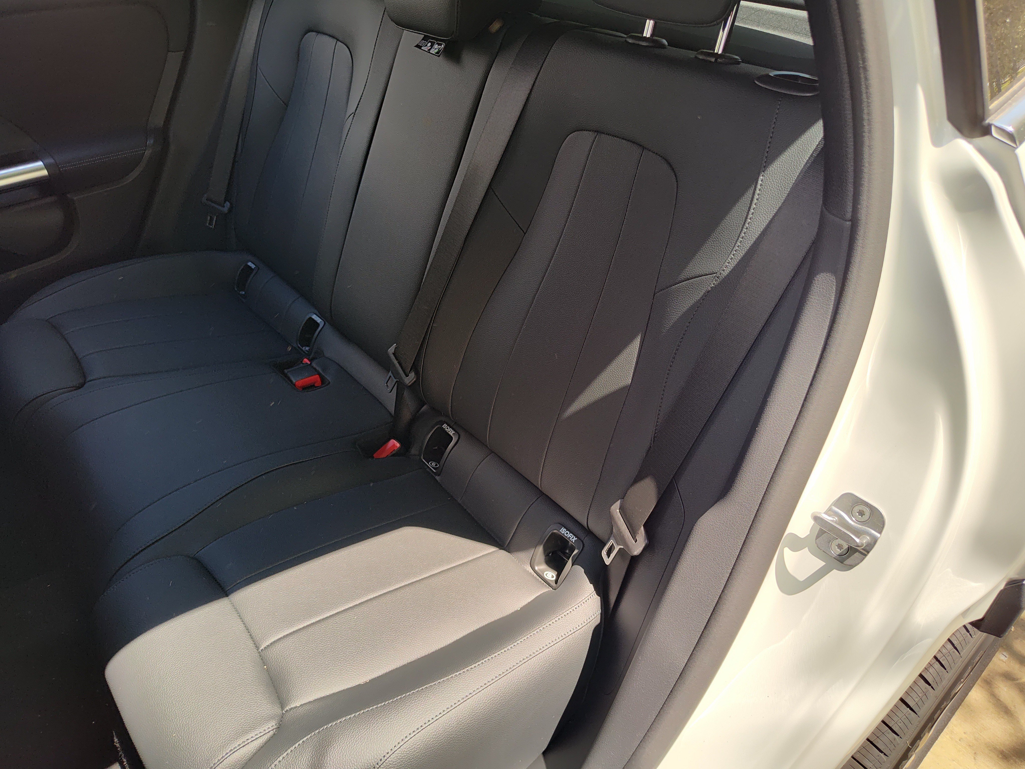 New 2026 Polar White Mercedes-Benz GLA 250 image 29