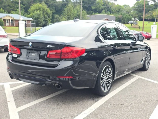 Used 2019 Black BMW 530i image 5