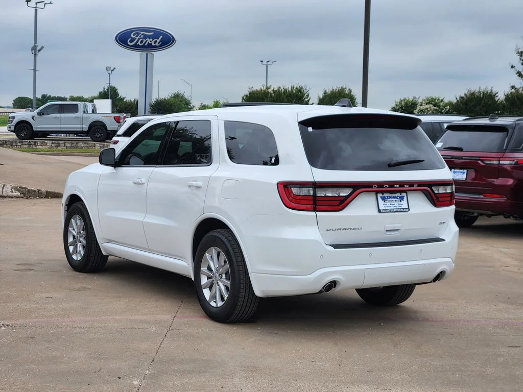 New 2026 White Knuckle Clear-Coat Exterior Paint Dodge GT image 3
