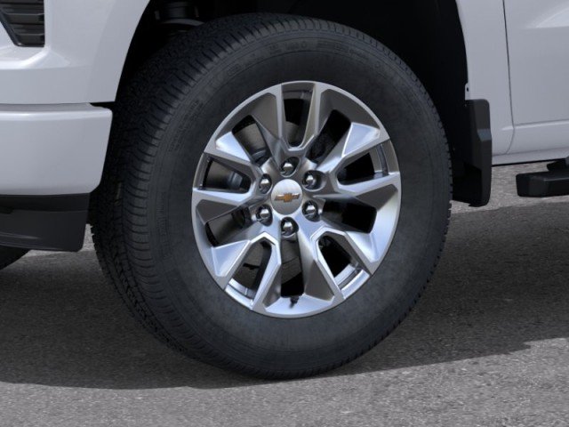 New 2026 Summit White Chevrolet Custom image 9