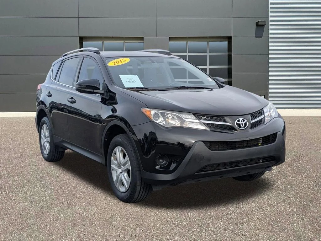 Used 2015 Black Toyota LE image 3