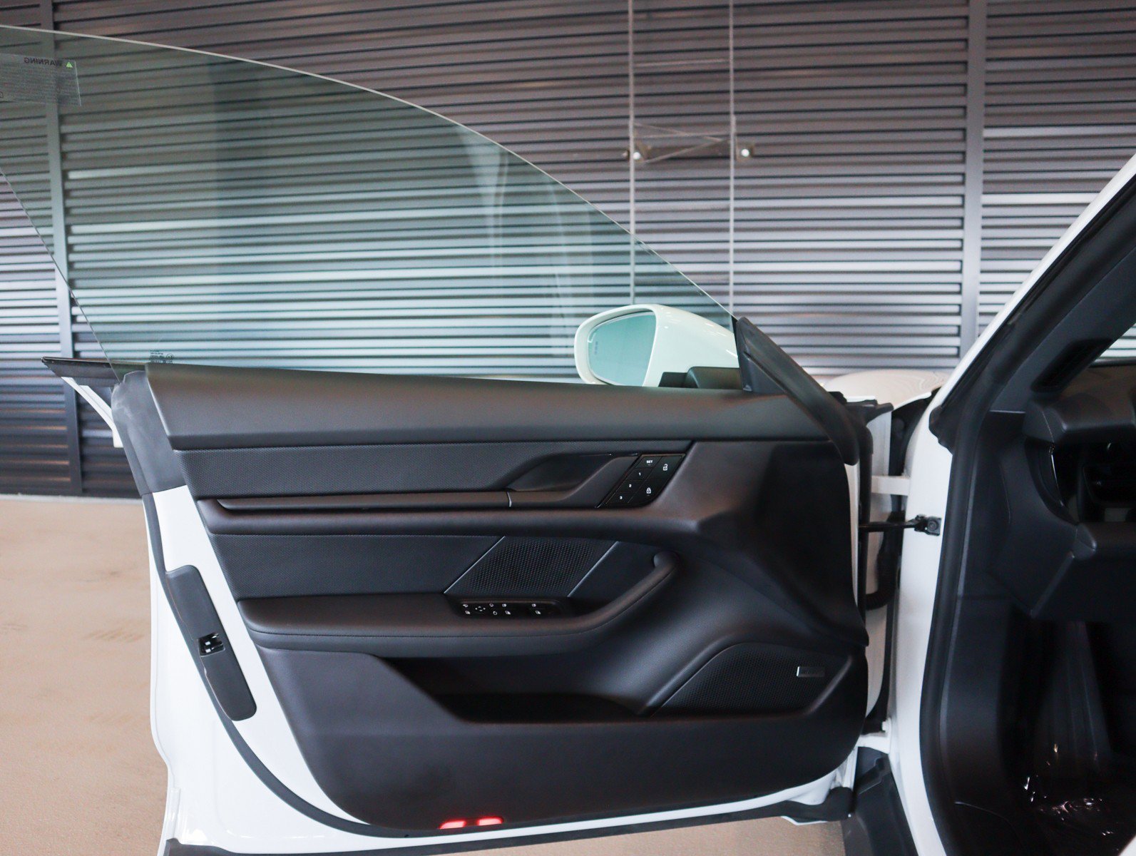 Used 2024 White Porsche  image 28