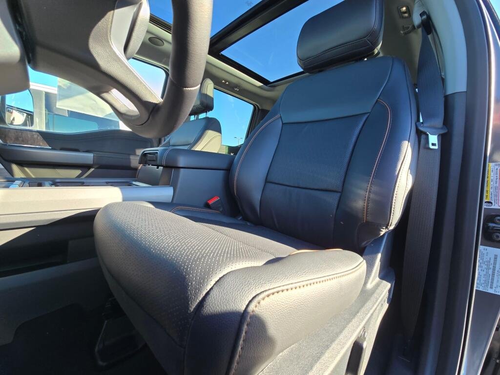 2026 Ford F-250 Super Duty Lariat - Photo 17