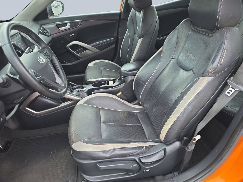 Used 2013 Vitamin C Pearl Hyundai Turbo image 11