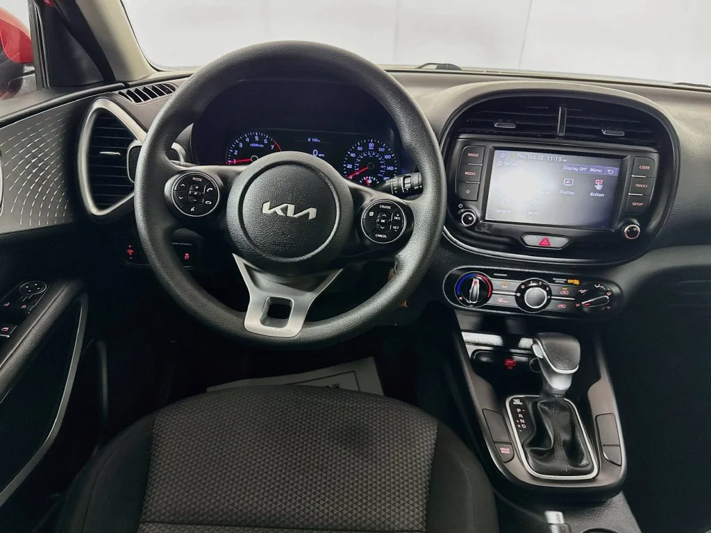 Used 2022 Red Kia LX image 26